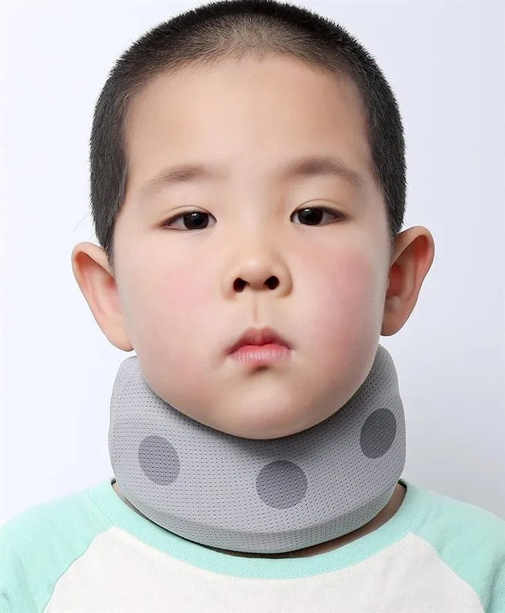 Pelindung Leher Untuk Anak-Anak