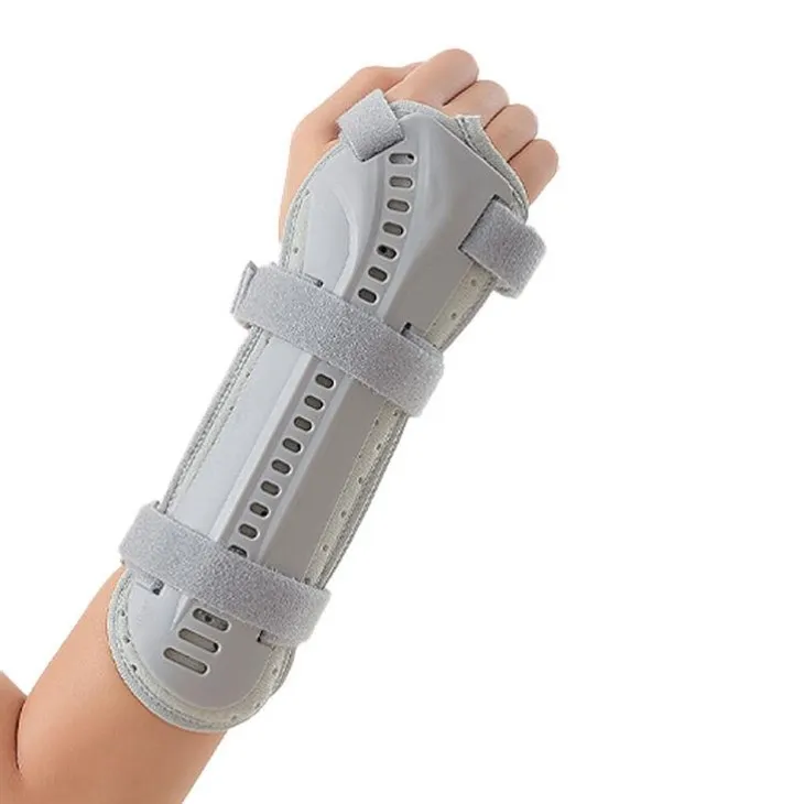 Belat penjepit pergelangan tangan untuk anak -anak
